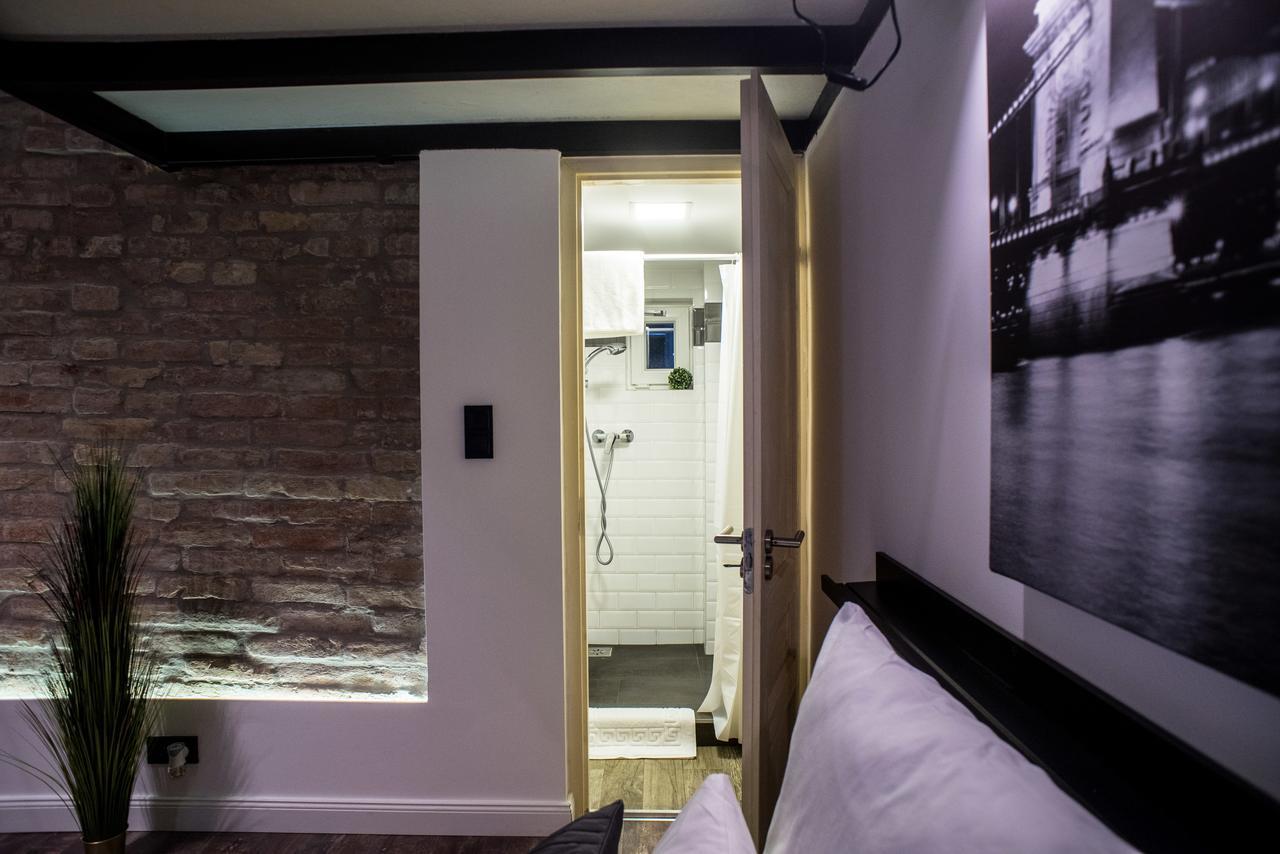 Very Stylish And Fresh Studio Home In The Center Βουδαπέστη Εξωτερικό φωτογραφία